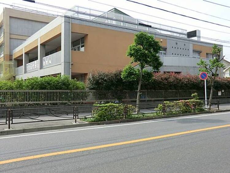 周辺 かわなかじま保育園	560m