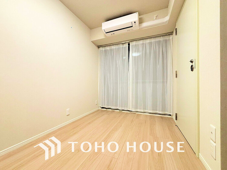 内装 シンプルですっきりとした室内は飽きのこない居心地の良い雰囲気