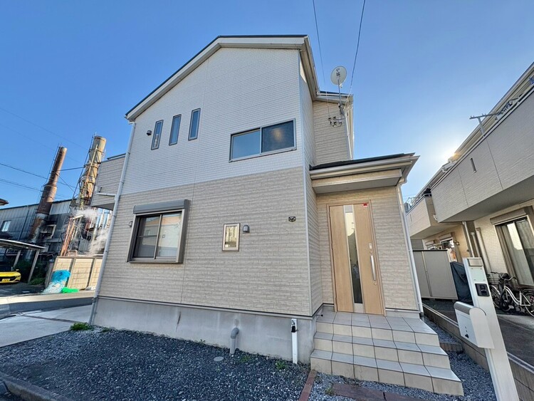 外観 資料には掲載していない情報が、現地にはたくさんあります。是非一度、現地をご確認ください。