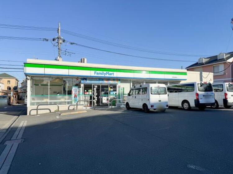 周辺 ファミリーマート 日野万願寺店迄430ｍ