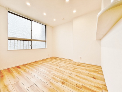 市川コーポラスの物件画像