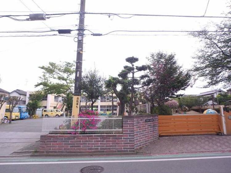 周辺 誠心第二幼稚園まで約554ｍ (徒歩7分)