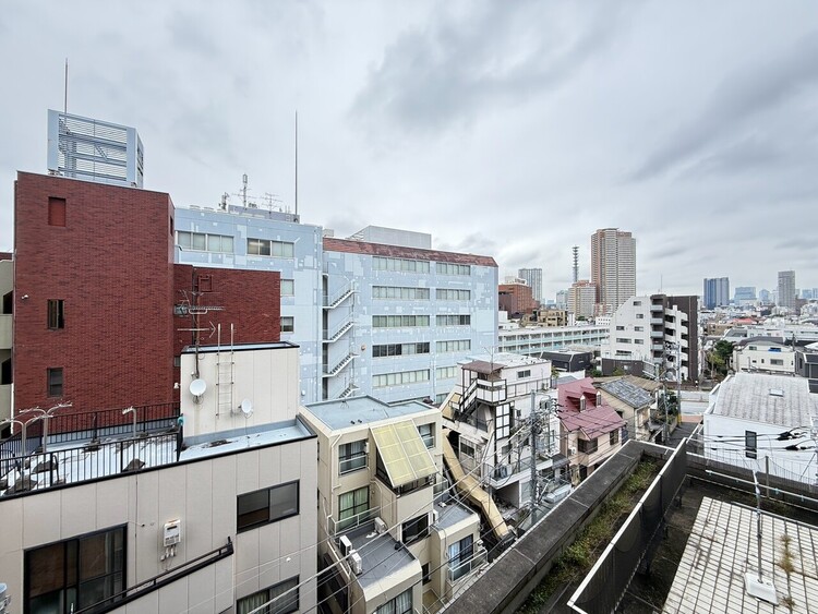 その他 眺望や窓からの景色が良いと、家で過ごす時間も快適です。