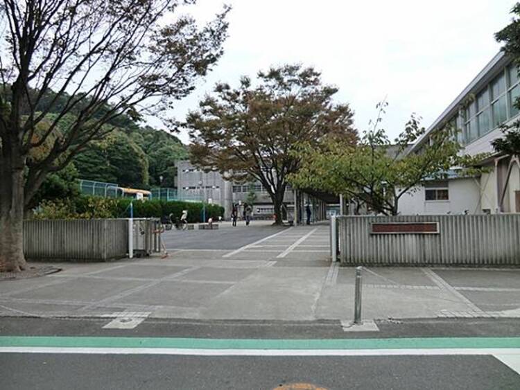 周辺 横浜市立間門小学校まで約1400ｍ