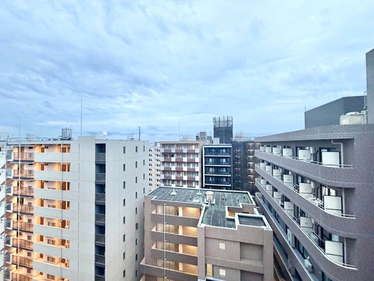 その他 眺望や窓からの景色が良いと、家で過ごす時間も快適です。