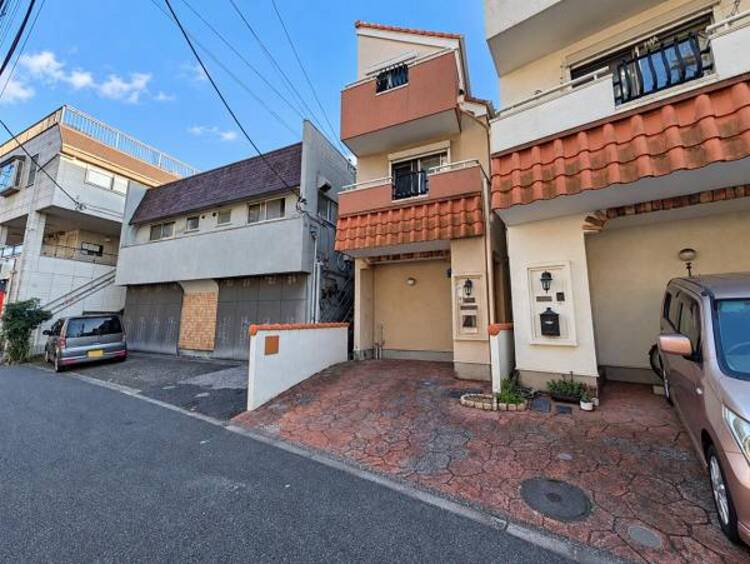 外観 駅周辺施設も利用しやすく暮らしやすい環境です！！利便性良好！生活施設も身近で便利に暮らせそうです！！街の過ごしやすさはもちろん買物や駅利用のしやすさなど、毎日の生活を支える周辺環境も魅力です。 
