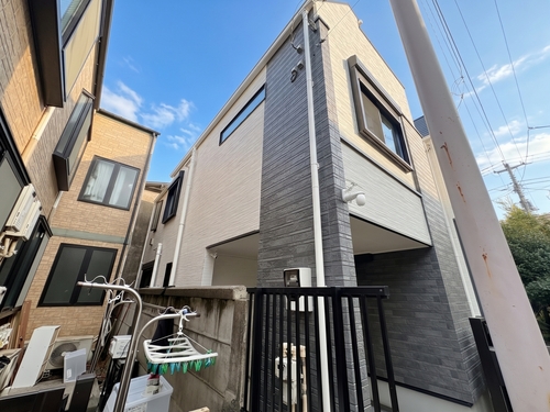 新宿区北新宿３丁目戸建ての物件画像
