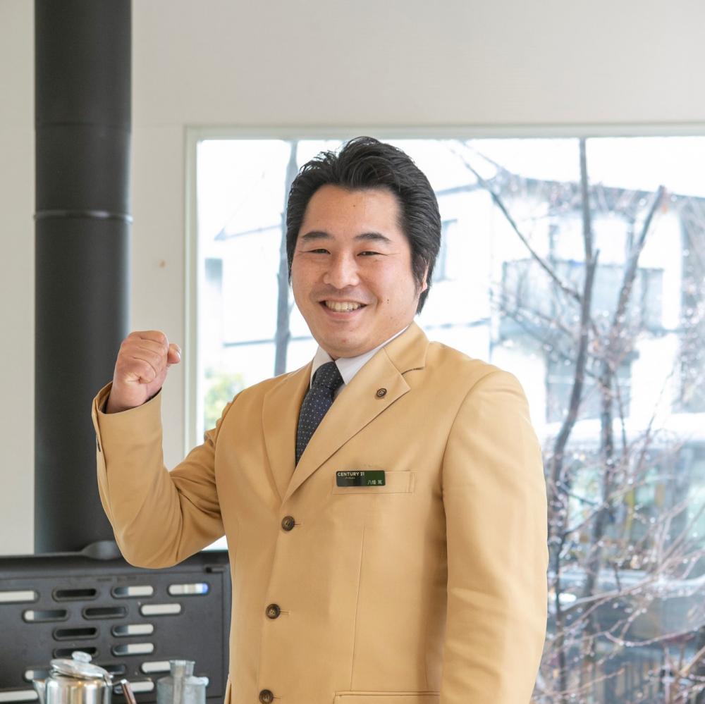 お客様の不安や悩みを解消していく不動産は大きな買い物なので小さい不安や悩みを一つ一つ皆さんと解決、解消していくことを大事にしております。