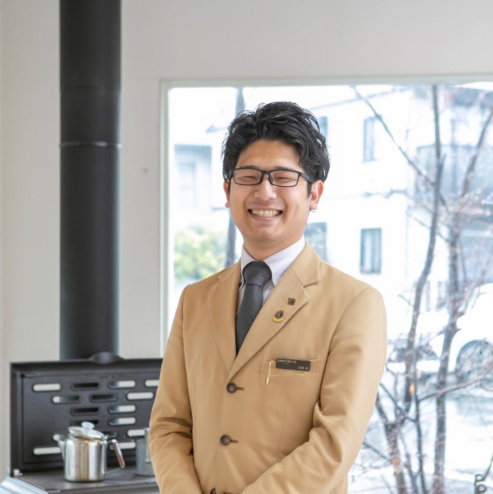 この仕事をする上で大事にしていることは、様々な角度からのご提案です。当初まったく考えていなかった場所や間取りがお客様の「理想のお家」になるケースが多くあります。なぜ?を大切にしながら仕事をしております